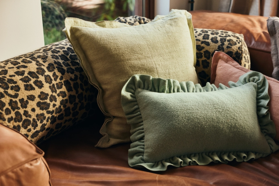 poduszka dekoracyjna FELT CUSHION 60x40cm.jpg