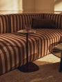 FERM LIVING stolik PLYO – dark grape.jpeg