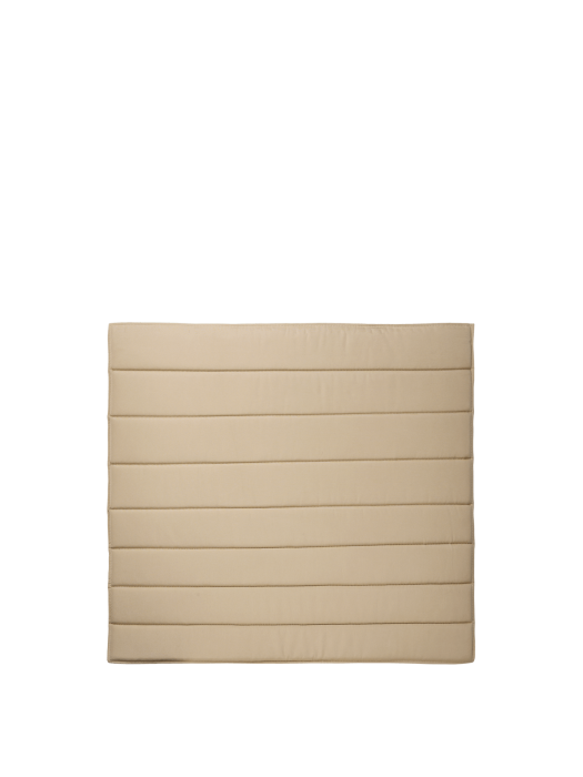 FERM LIVING Poduszka DAPPLE do sofy 2-osobowej – Cashmere.png