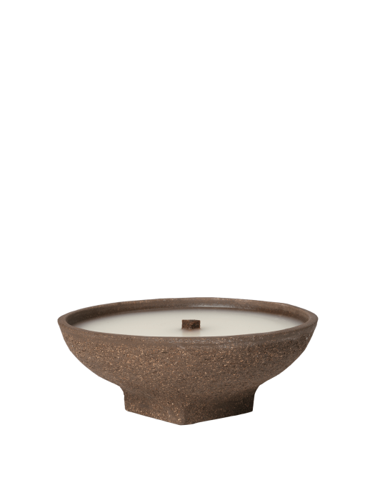 FERM LIVING świeca ogrodowa VEI 20 brown.png