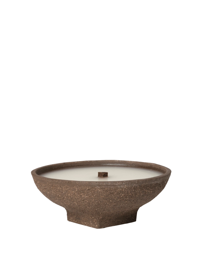 FERM LIVING świeca ogrodowa VEI 20 brown.png