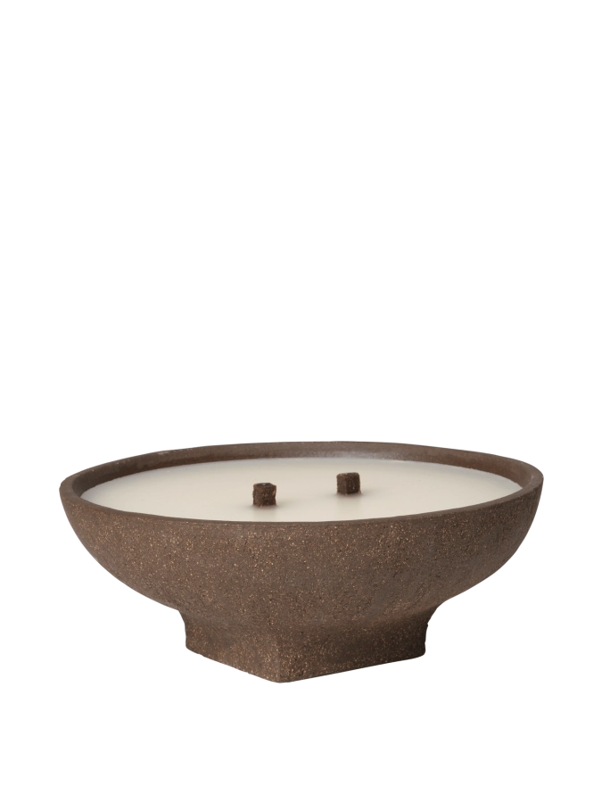 FERM LIVING świeca ogrodowa VEI 30 brown.png