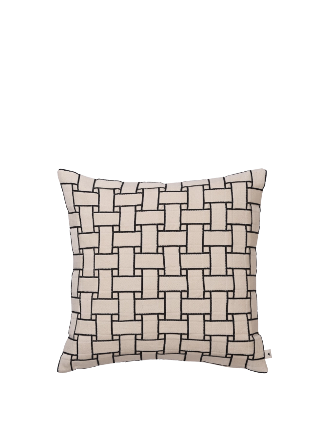 FERM LIVING poduszka LATTICE – off-white/black.png