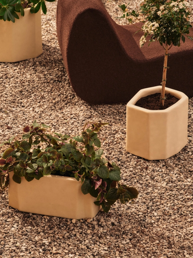 FERM LIVING donica STAFFA H45 – ivory.jpeg