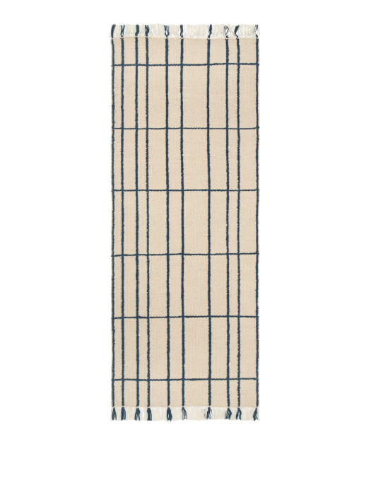 FERM LIVING bieżnik SEN – 80 × 200 – parchment/indigo.png
