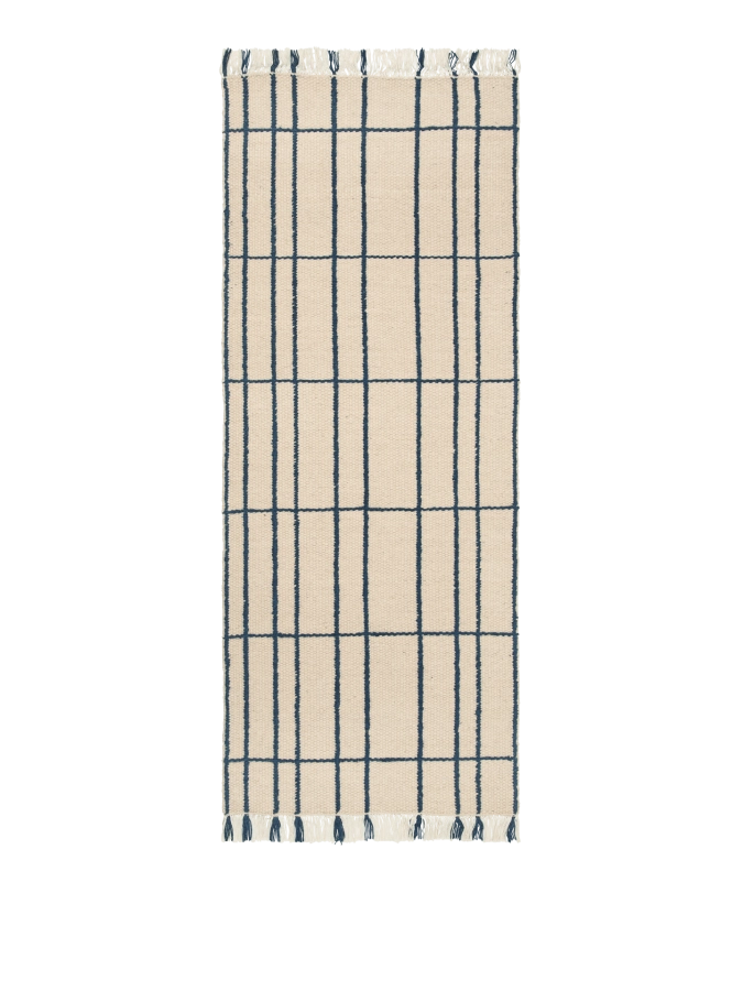 FERM LIVING bieżnik SEN – 80 × 200 – parchment/indigo.png