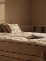 FERM LIVING narzuta TWILL 230x260 cm, off-white/black.jpeg