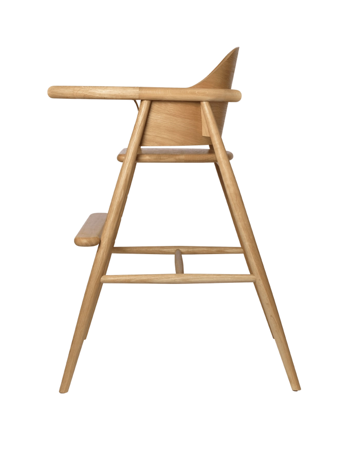 FERM LIVING krzesełko do karmienia MURU – natural oak.png