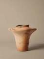 FERM LIVING wazon EVIO - palona umbra.jpeg