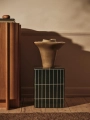 FERM LIVING wazon EVIO - zieleń wiązu L.jpeg