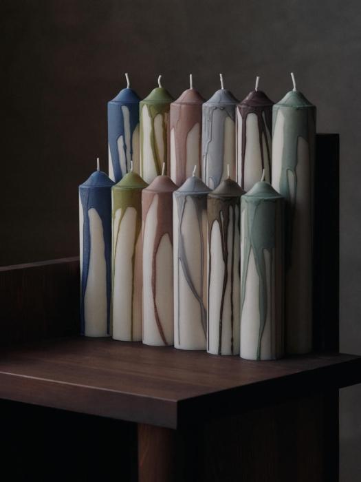 FERM LIVING świeca DRYP olive green L.jpeg