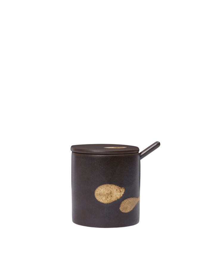 FERM LIVING pojemnik z łyżeczką KOYO – dark brown/buff.png
