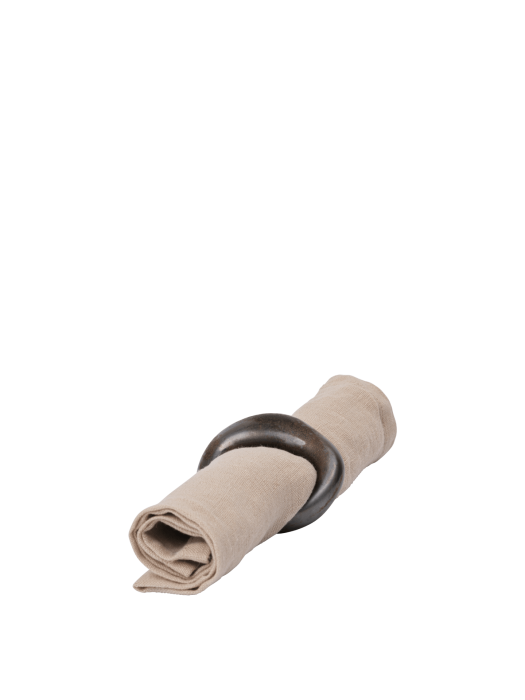 FERM LIVING zestaw 4 pierścieni na serwetki ORRITH – rustykalny brąz.png