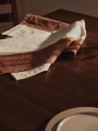 FERM LIVING ściereczka kuchenna HALE – kasztanowy/jasna limonka.jpeg