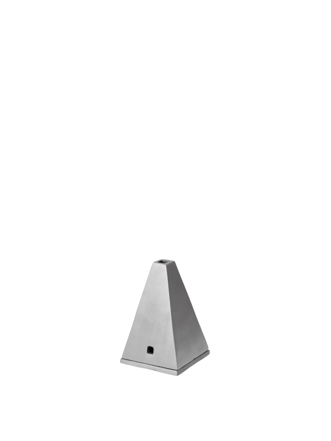 FERM LIVING podstawka na kadzidełka 10 cm PYRA – szczotkowane aluminium.png