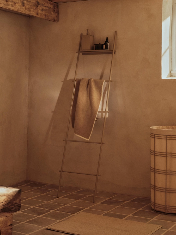 FERM LIVING ręcznik kąpielowy EKKO – kaszmirowy/off-white.jpeg