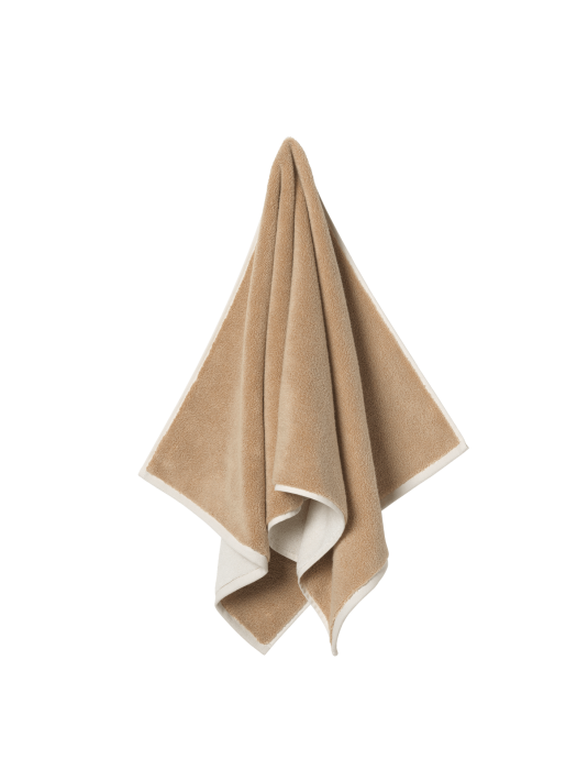 FERM LIVING ręcznik kąpielowy EKKO – kaszmirowy/off-white.png