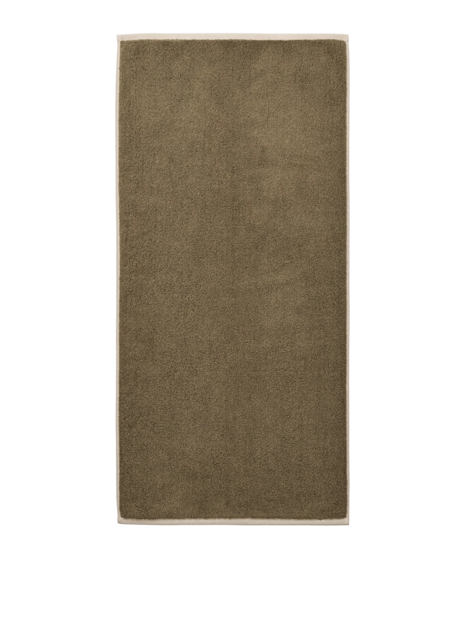 FERM LIVING ręcznik kąpielowy EKKO – kaszmirowy/oliwkowy.png