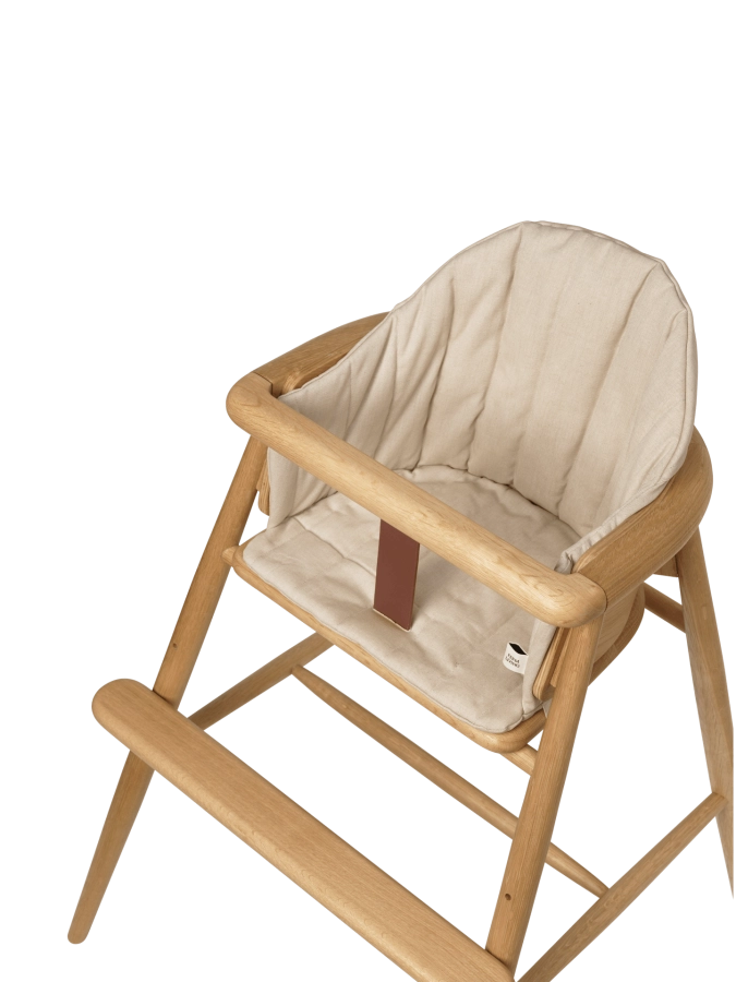 FERM LIVING poduszka na krzesełko dziecięce MURU – piaskowa.png