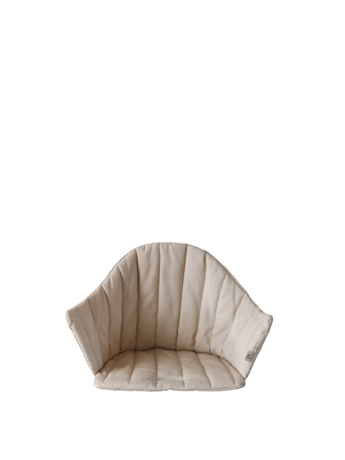 FERM LIVING poduszka na krzesełko dziecięce MURU – piaskowa.png
