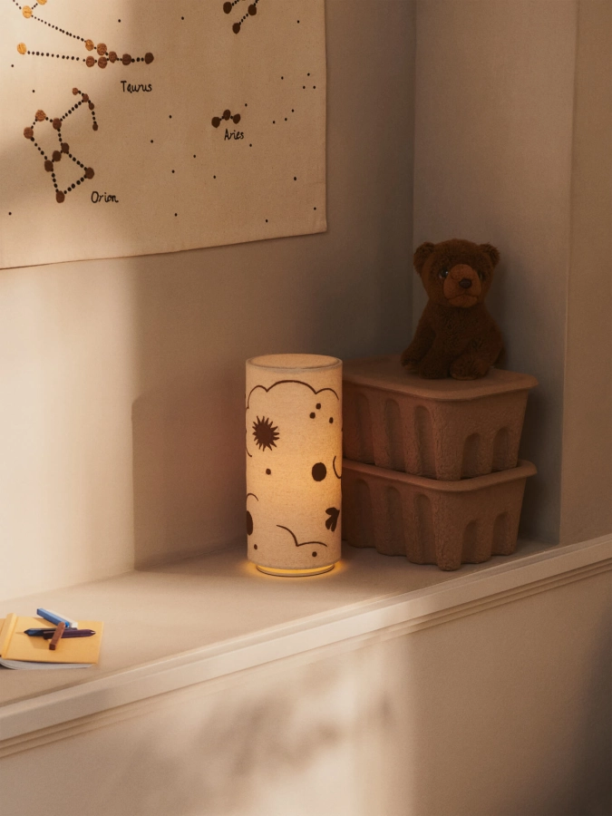 FERM LIVING lampa stołowa SKYE – naturalny/brązowy.jpeg
