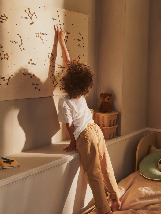 FERM LIVING mapa tekstylna CONSTELLATION – naturalny.jpeg
