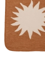 FERM LIVING koc SKYE – siena/pergaminowy.png