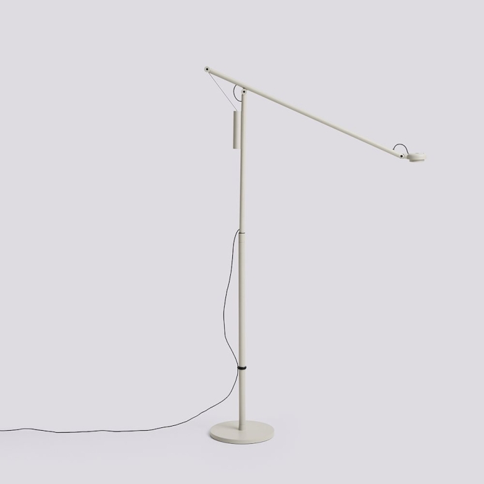 HAY lampa podłogowa FIFTY-FIFTY – popielata szarość.jpg