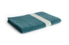 HAY ręcznik kąpielowy STRIPE – 100 × 150 cm – petrolowy błękit.webp