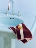 HAY ręcznik do rąk STRIPE – 40 × 60 cm – burgundowy.webp