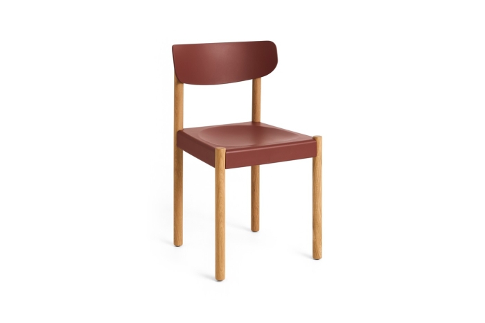 AG150-G294-AA51-01UF_Pack Chair 10 oiled oak, hull red seat and back.jpg