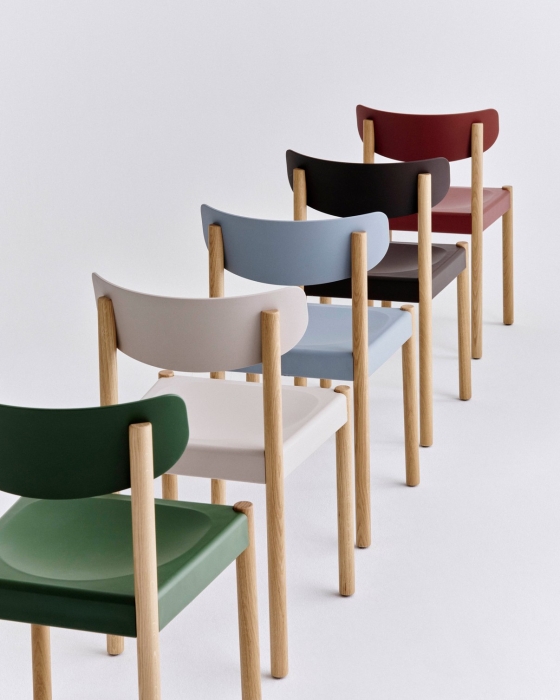 Pack Chair 10 family 02.jpg