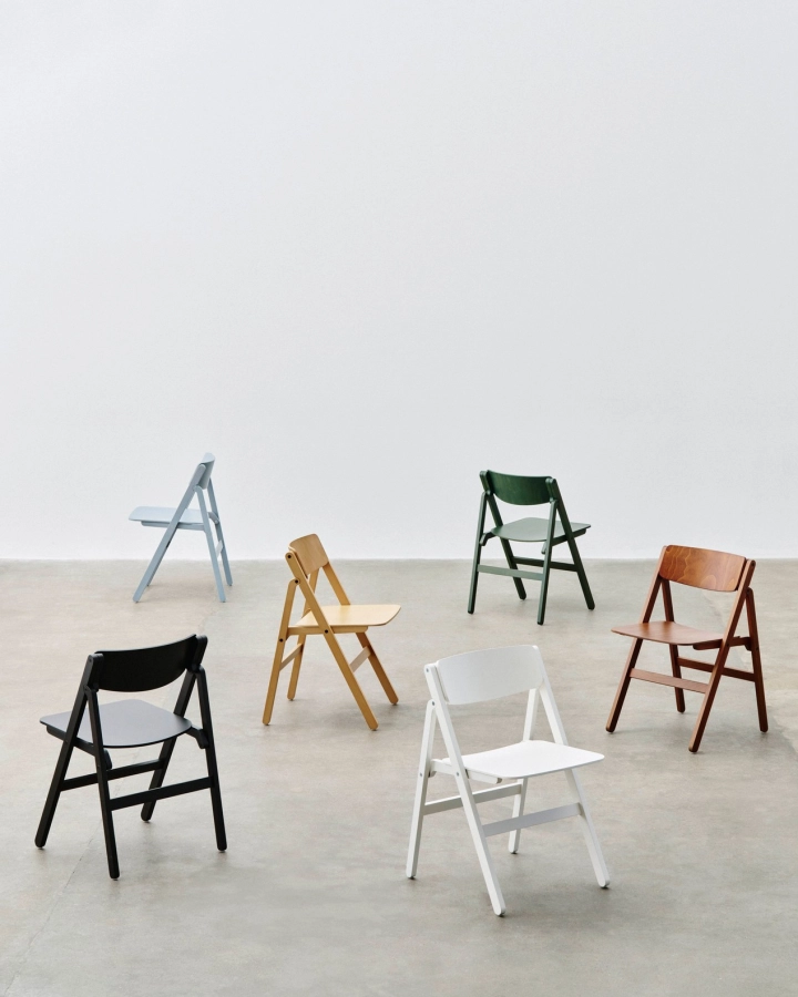 Backflip Chair family_01.jpg