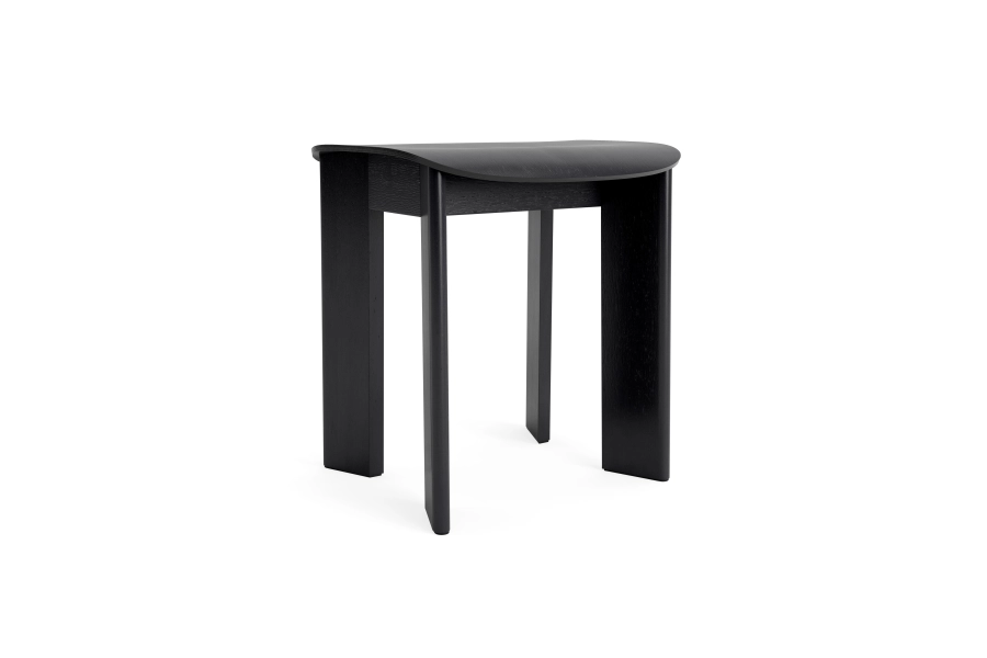 AG086-D090-AA51-01UF_Chisel 10 Stool black oak.jpg