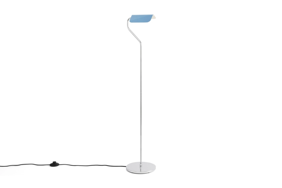 HAY lampa podłogowa APEX pastelowy błękit.jpg