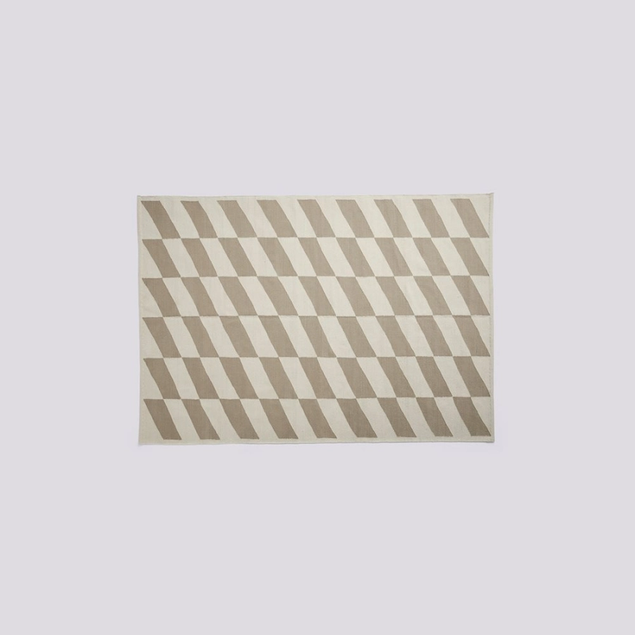 HAY dywan SHIFT 140 x 200 beżowy.jpg