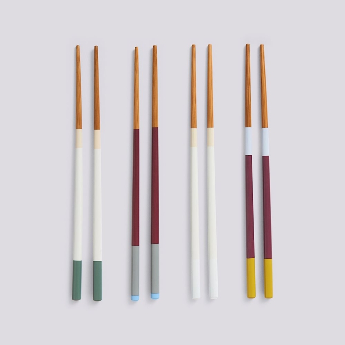 HAY komplet pałeczek do sushi COLOUR STICKS (zestaw 4 szt) subtle.jpg