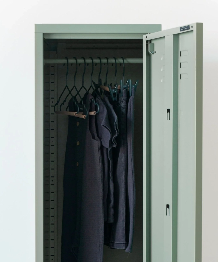 MUSTARD zestaw 10 wieszaków dziecięcych THE HANGERS slate.webp