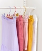 MUSTARD zestaw 5 wieszaków dziecięcych z klipsami THE HANGERS CLIP summer.webp
