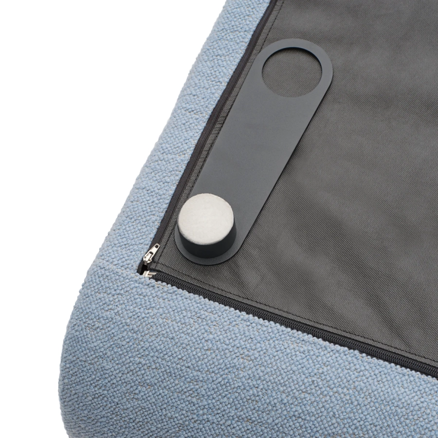 Coltre-hearth-12-linking-bracket-muuto-5000x5000-hi-res.webp