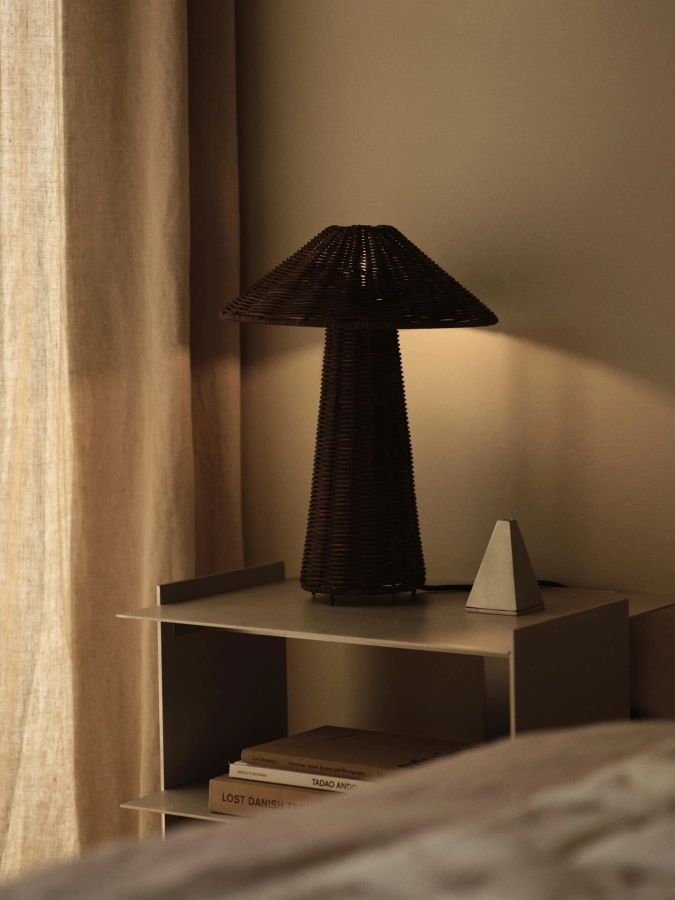 FERM LIVING stolik boczny LAGER – aluminium.jpeg