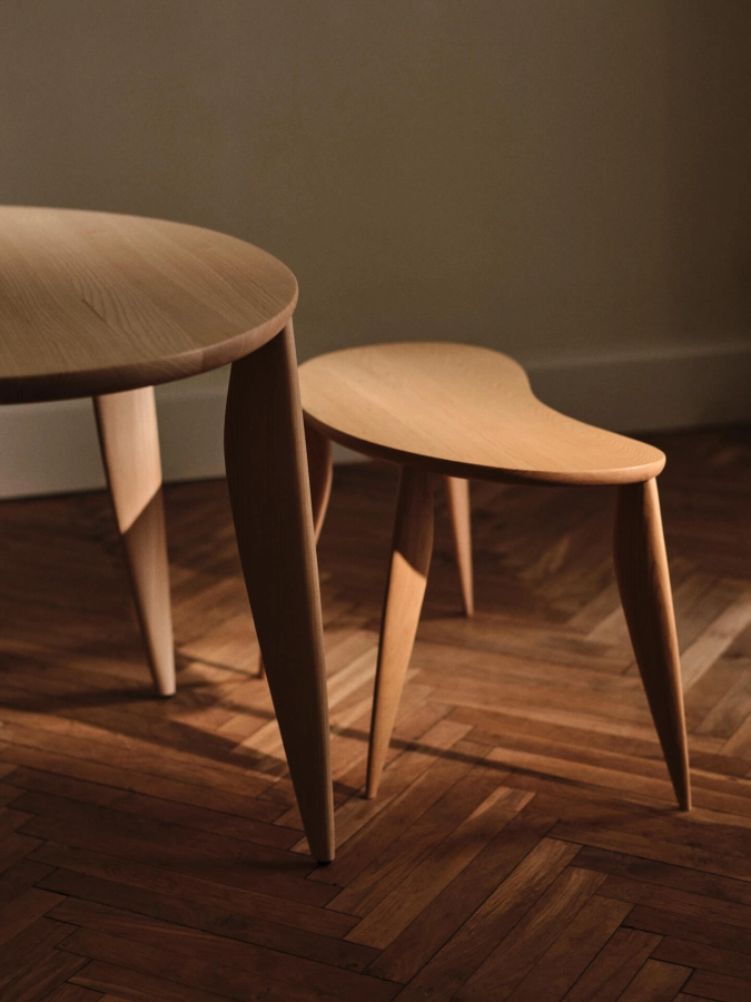 FERM LIVING biurko - konsola - toaletka FEVE natural ash.jpeg