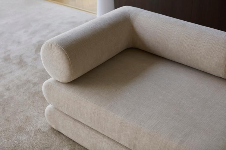circlus-daybed-l-shaped-cushions-410-low-e7.Jpg