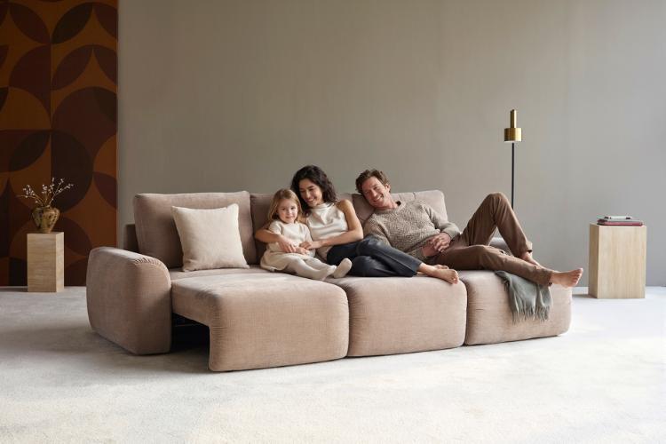 norum-chaise-sofa-bed-chunky-arms-417-low-e4.Jpg