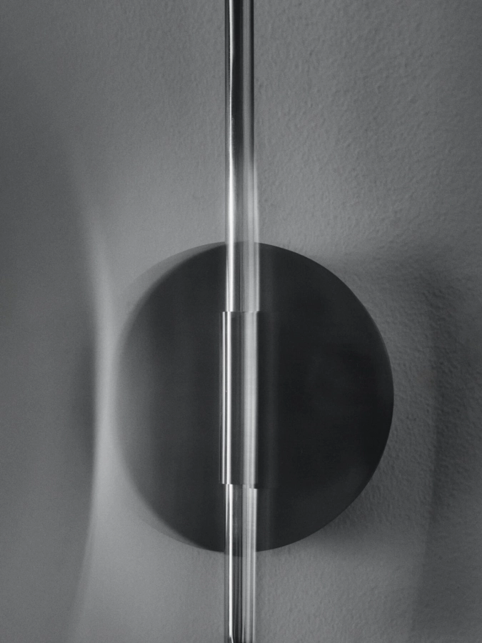 FERM LIVING lampa ścienna ARUM stal nierdzewna.jpeg