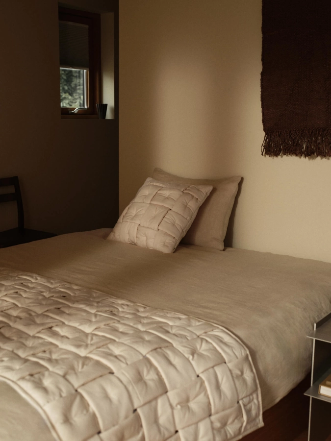 FERM LIVING zestaw dwóch poduszek SOFI - pergaminowy.jpeg