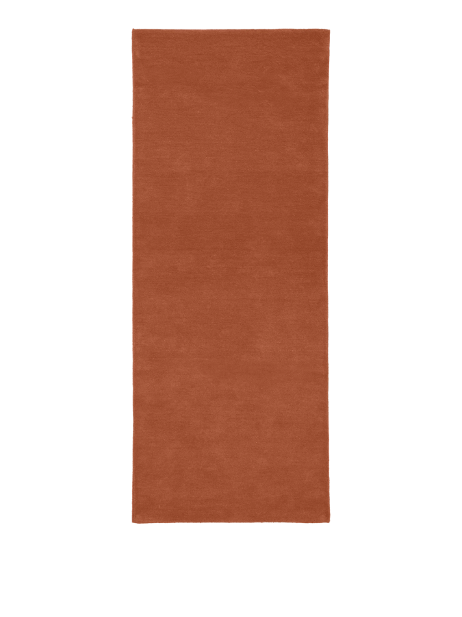 FERM LIVING bieżnikowy dywan tuftowany STILLE – 80 × 200 cm – red brown.png