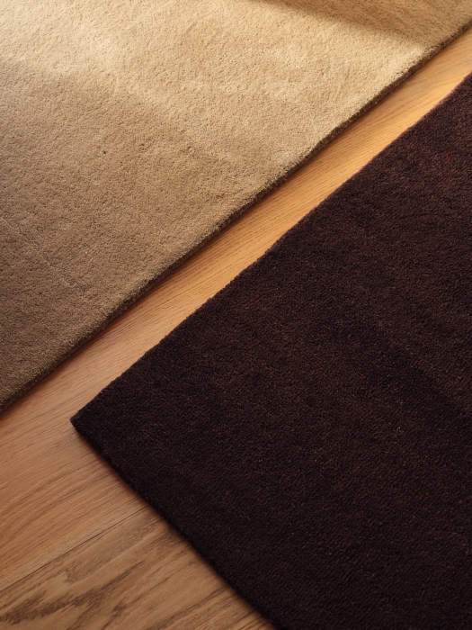 FERM LIVING bieżnikowy dywan tuftowany STILLE – 80 × 200 cm – brązowy.jpeg