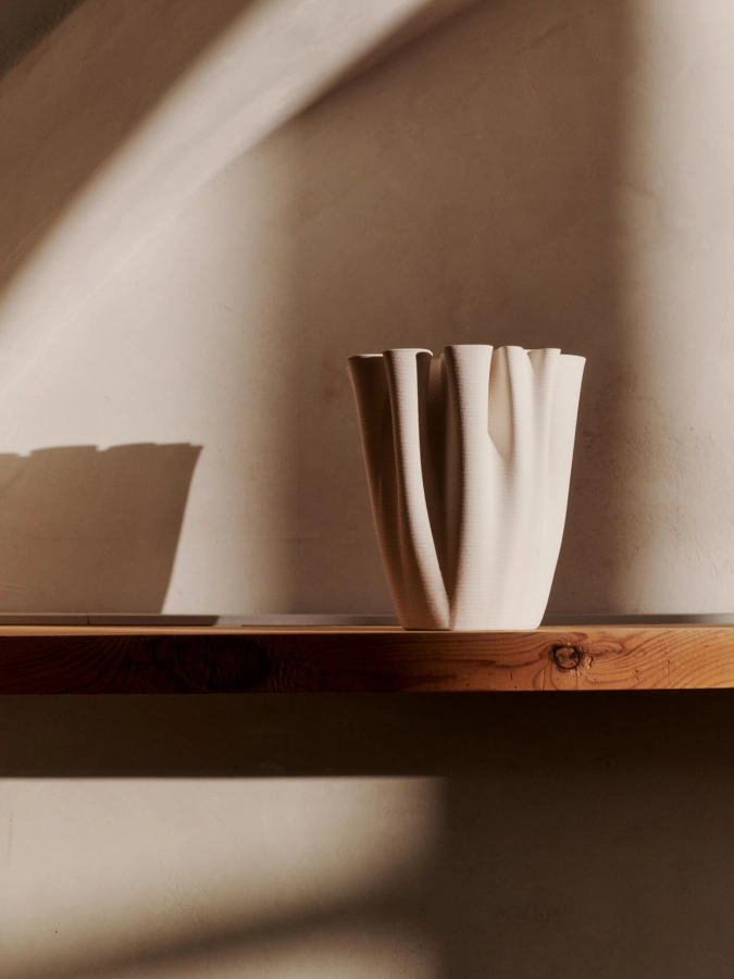 FERM LIVING wazon DEDALI off-white, różne rozmiary.jpeg
