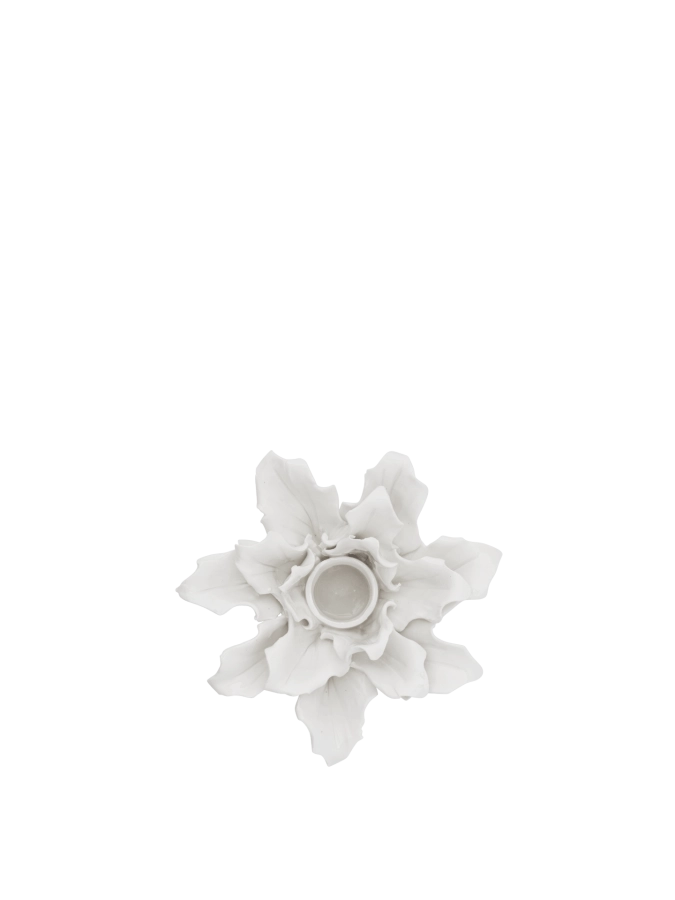FERM LIVING zestaw dwóch świeczników HOLLY LEAF – ecru.png